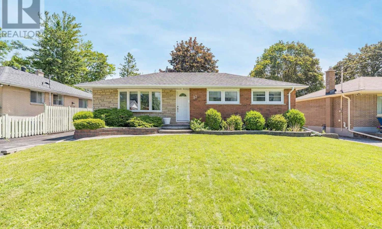 37 Downsview Drive