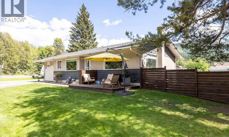 316 Alpine Place