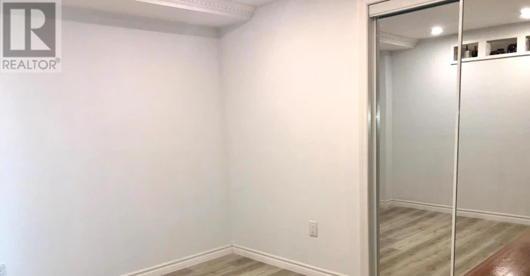 BASEMENT APARTMENT-889 Bancroft Drive W, Mississauga, ON, L5V 1X7 - 12
