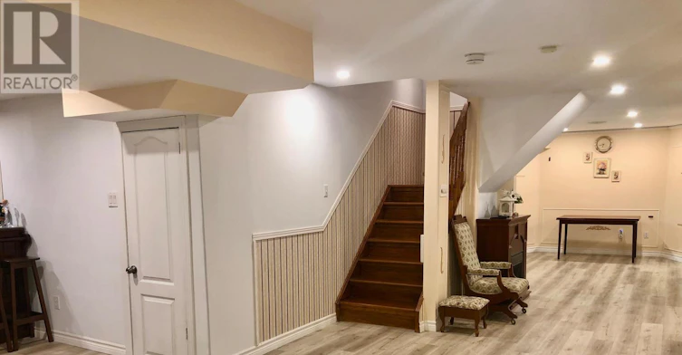 BASEMENT APARTMENT-889 Bancroft Drive W, Mississauga, ON, L5V 1X7 - 16