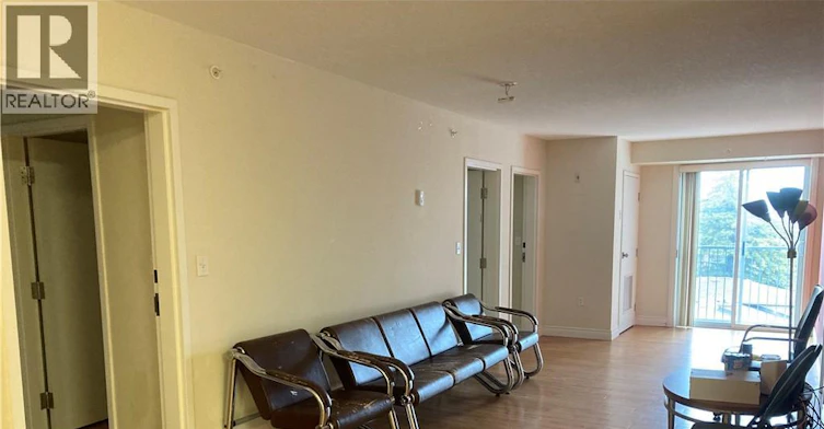 302-392 Albert Street, Waterloo, ON, N2L 3V1 - 9