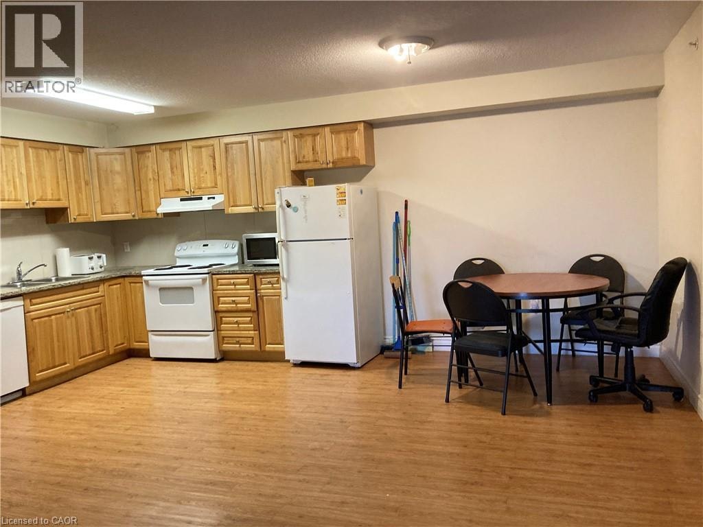 302-392 Albert Street, Waterloo, ON, N2L 3V1 - 6