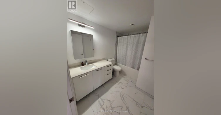 201-18 Water Walk Drive, Markham, ON, L3R 6L5 - 5