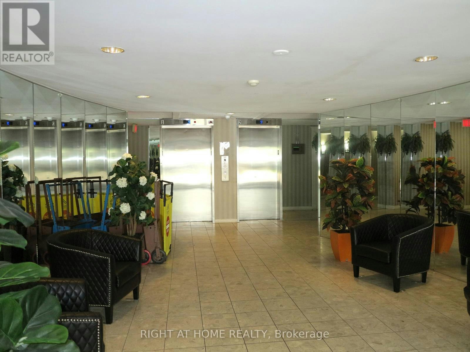 1011-570 Proudfoot Lane, London, ON, N6H 4Z1 - 2