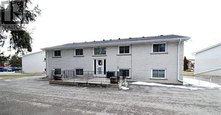 1-19 Johnson Place, St. Thomas, ON, N5P 2E9 - 3