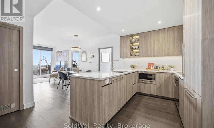 2103-25 Mcmahon Drive