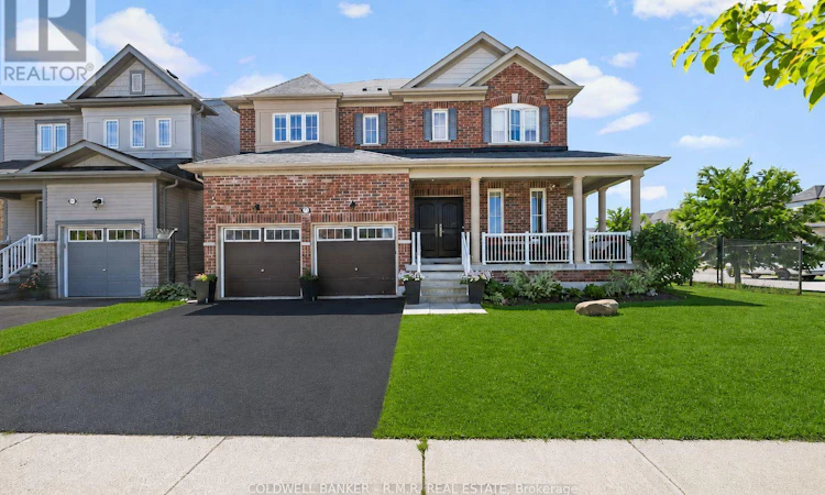 3 Don Hadden Crescent