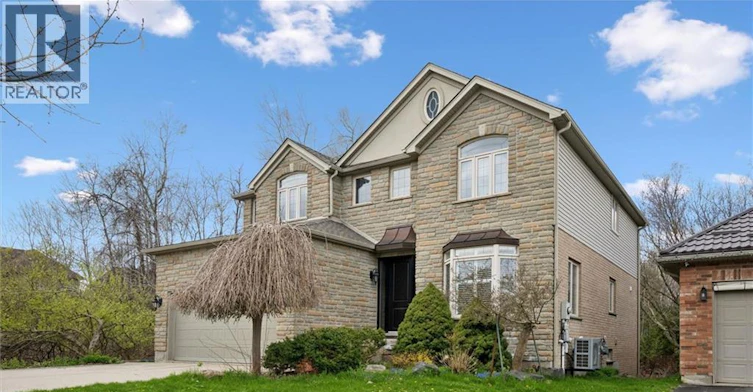 872 Creekside Drive, Waterloo, ON, N2V 2S7 - 4