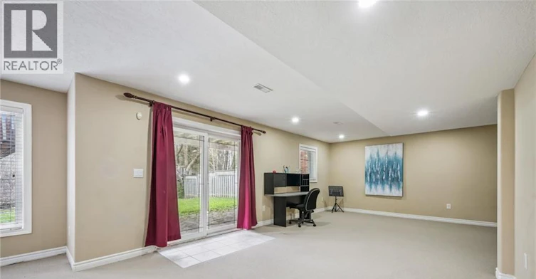 872 Creekside Drive, Waterloo, ON, N2V 2S7 - 38