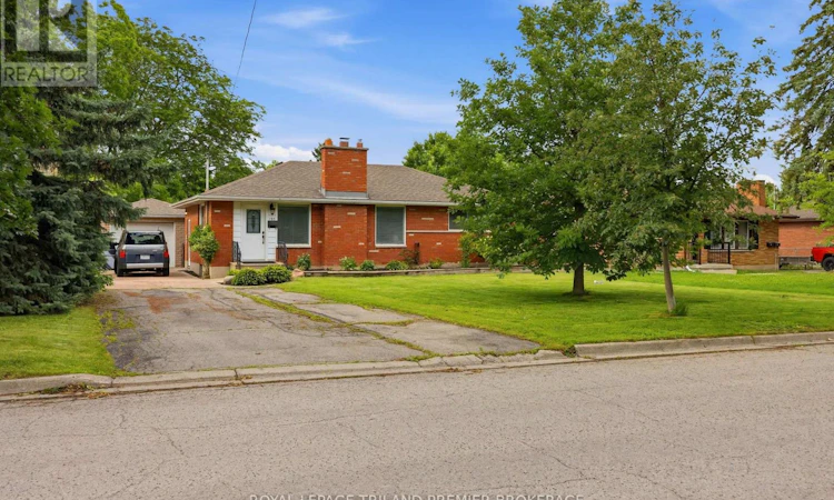 190 Gladman Avenue