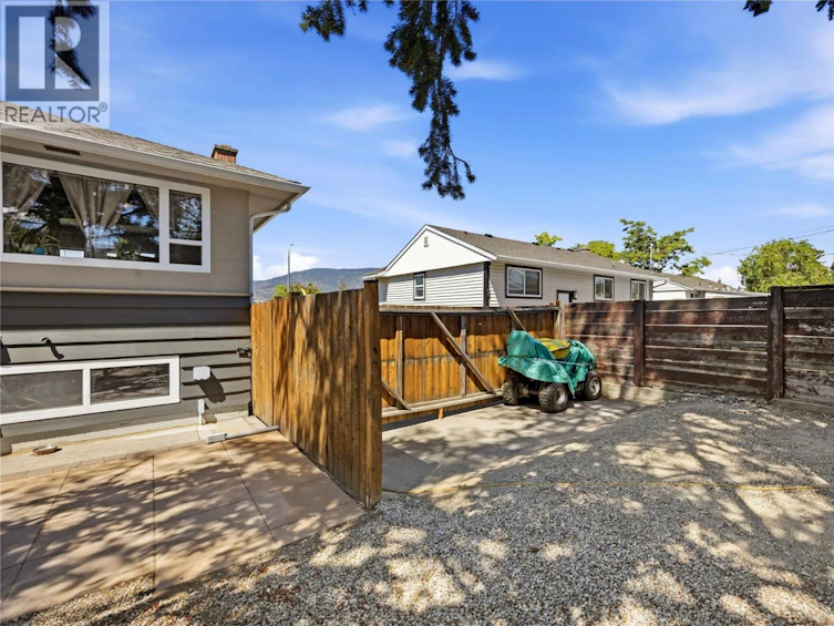 1428 Balfour Street, Penticton, BC, V2A 4Z1 - 29