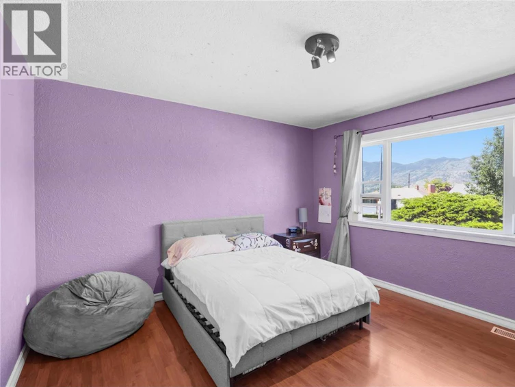 1428 Balfour Street, Penticton, BC, V2A 4Z1 - 15