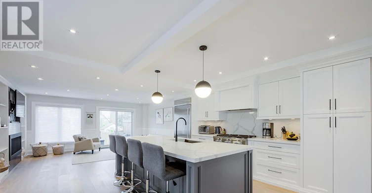 50 Thursfield Crescent, Toronto, ON, M4G 2N5 - 12