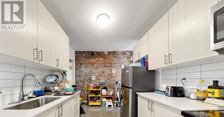 G-131 Wineva Avenue, Toronto, ON, M4E 2T3 - 7