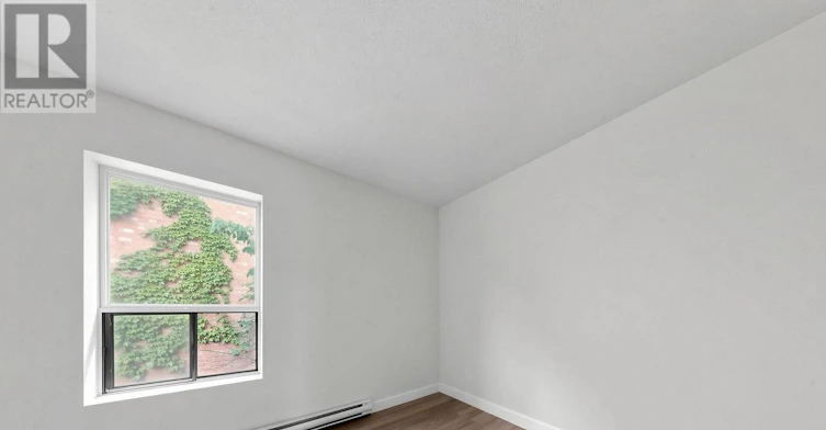 G-131 Wineva Avenue, Toronto, ON, M4E 2T3 - 15