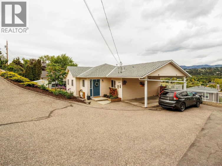 11370 Dakota Road, Lake Country, BC, V4V 1X1 - 4