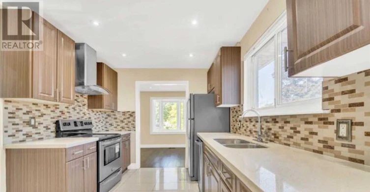 MAIN-36 Reigate Avenue, Brampton, ON, L6V 2E3 - 8