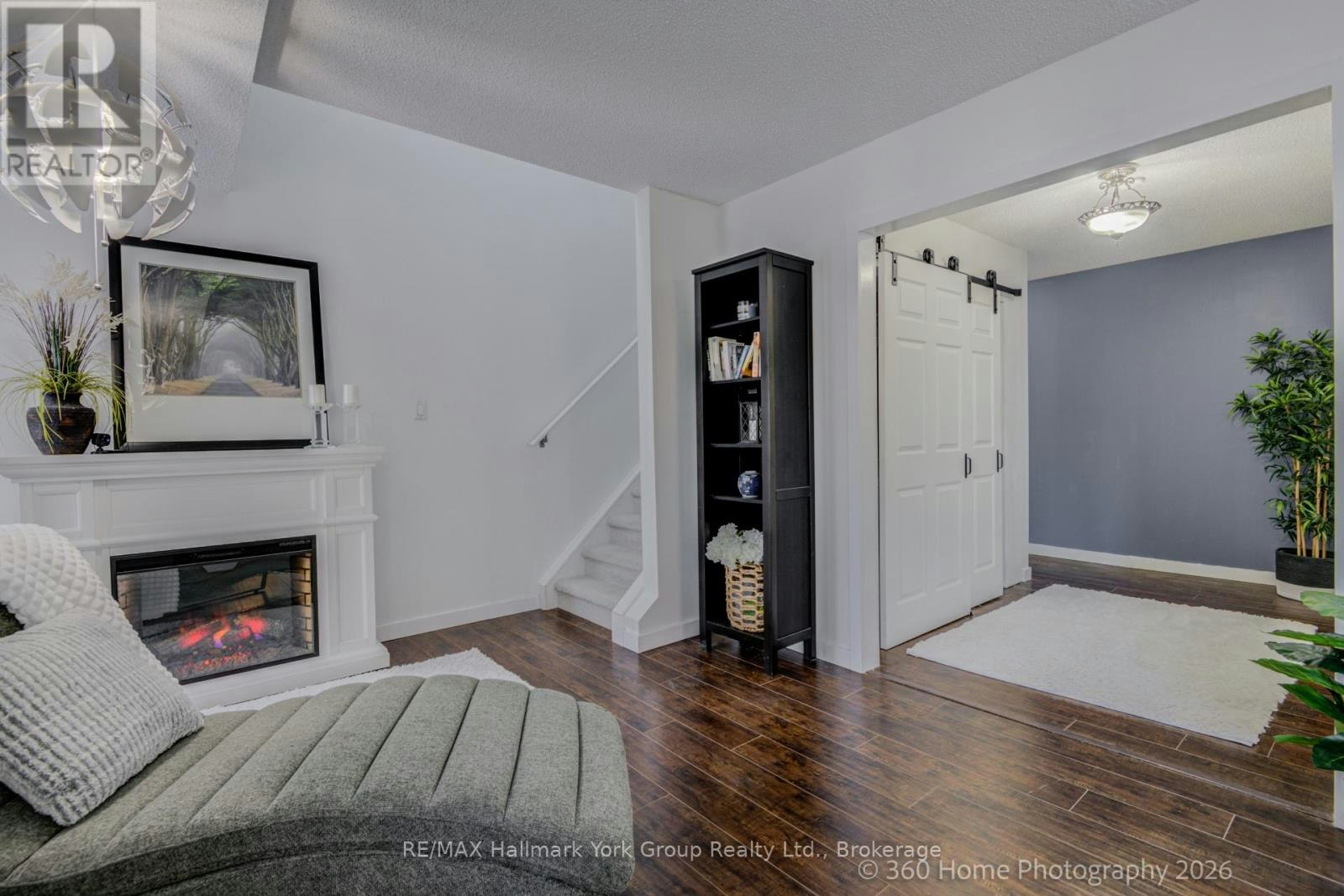 16-502 Essa Road, Barrie, ON, L4N 7L4