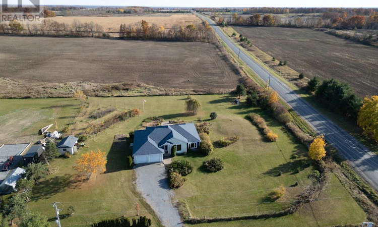 10 Shore Road NORTH