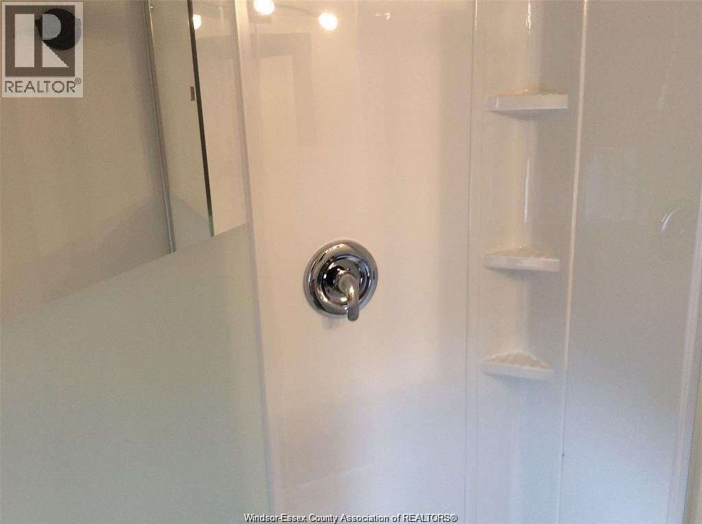 UPPER-1909 Arthur Road, Windsor, ON, N8W 4V5 - 6
