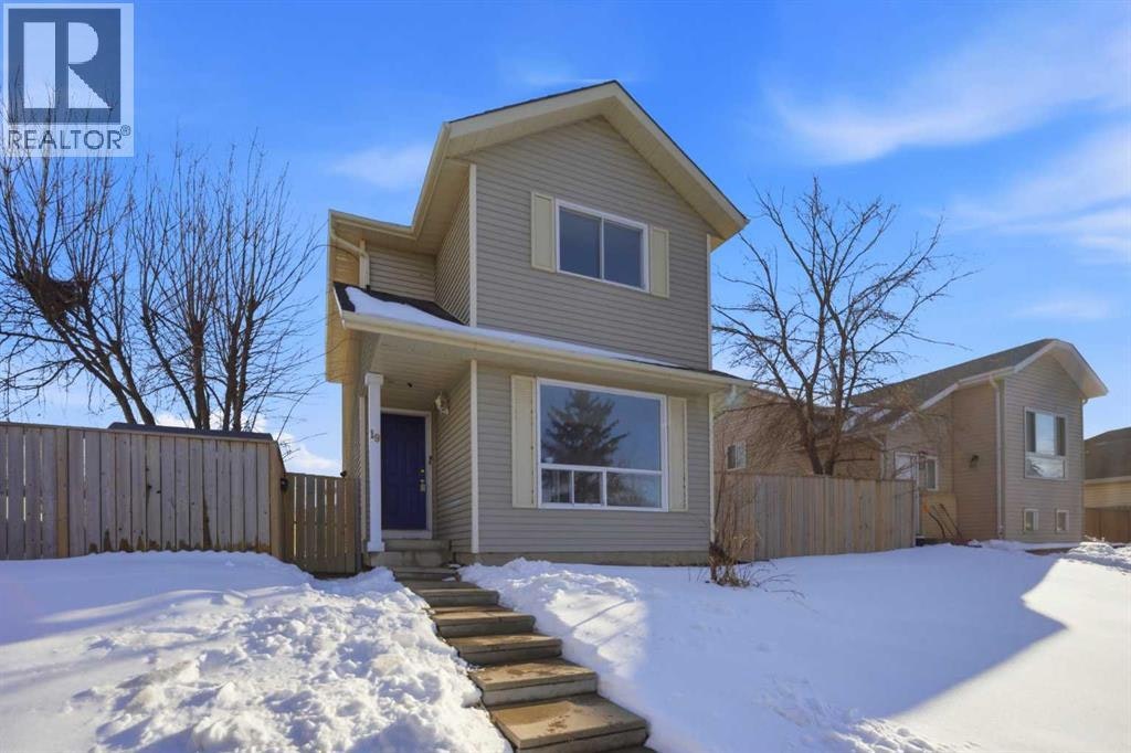 19 Appletree Close SE, Calgary, AB, T2A 7J1
