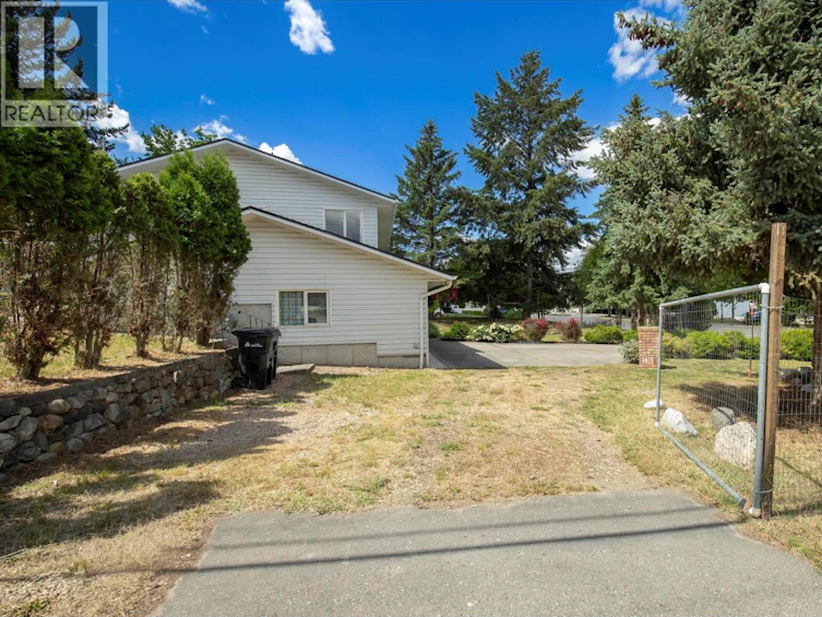 7320 Okanagan Landing Road, Vernon, BC, V1H 1G6 - 36