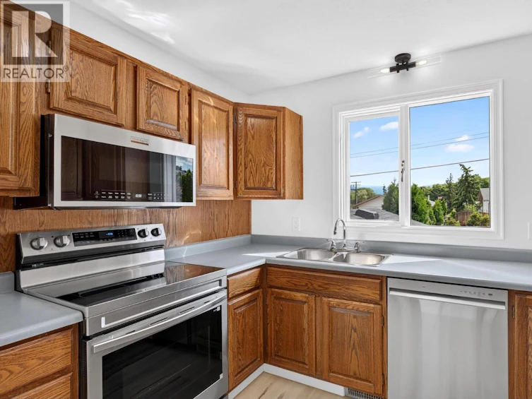 7320 Okanagan Landing Road, Vernon, BC, V1H 1G6 - 21