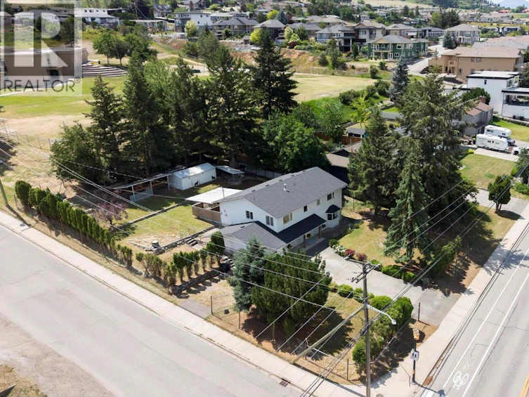7320 Okanagan Landing Road, Vernon, BC, V1H 1G6 - 32
