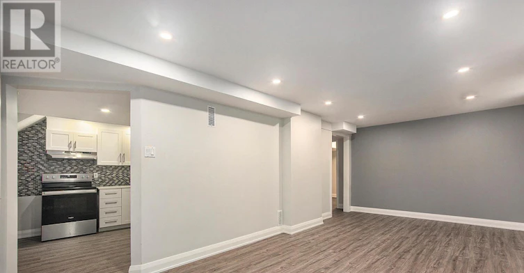 2-1859 Belcourt Boulevard, Ottawa, ON, K1C 4N3 - 2