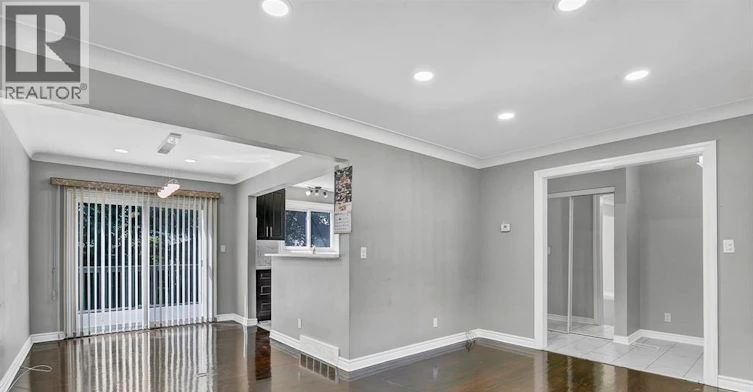 3964 Whitney Avenue, Windsor, ON, N9C 2C6 - 6