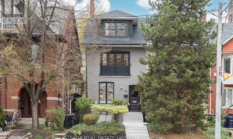 86 Dupont Street