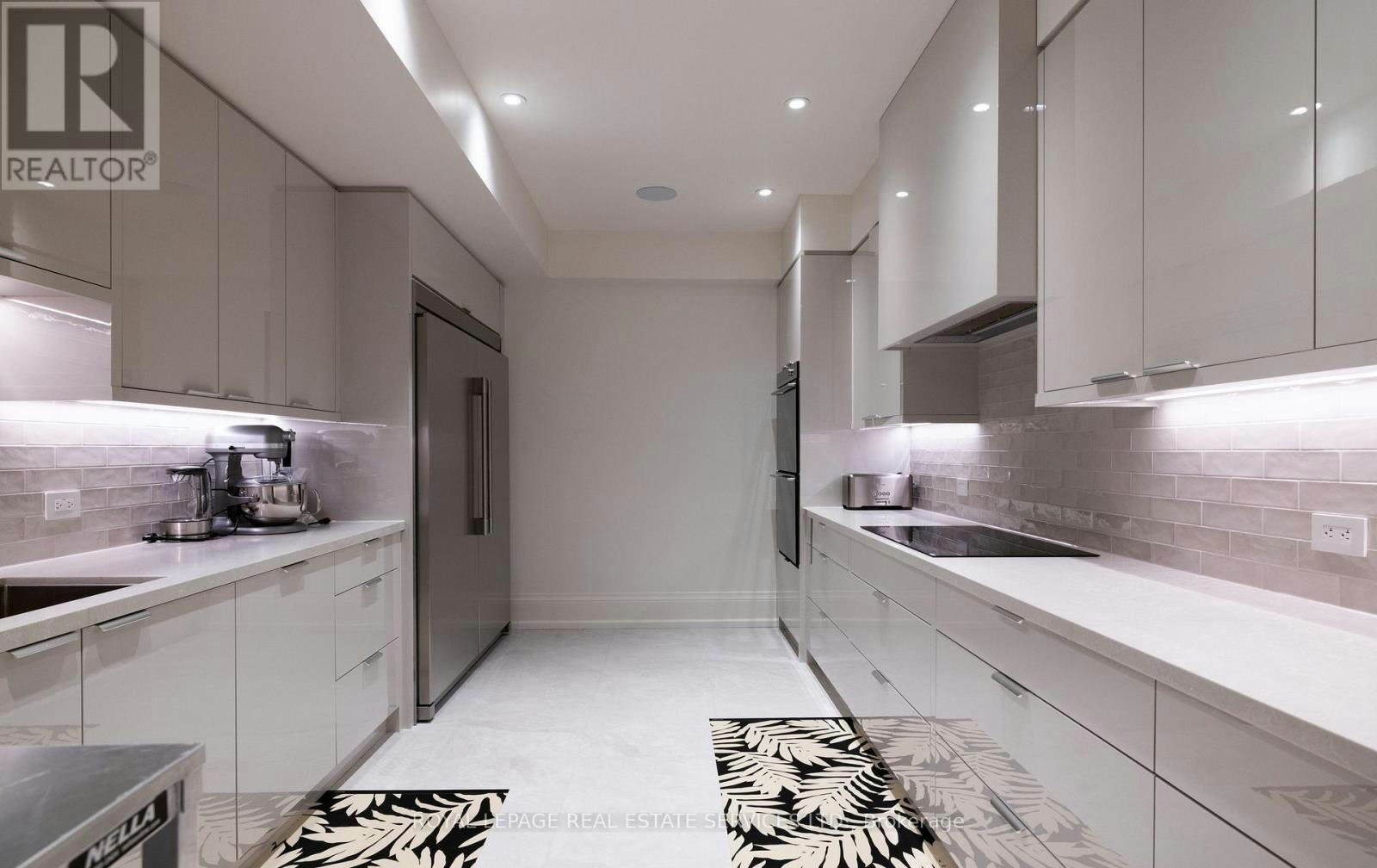 221 Forest Hill Road, Toronto, ON, M5P 2N3 - 43