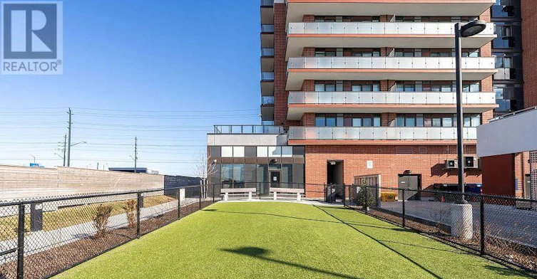 214-2550 Simcoe Street N, Oshawa, ON, L1L 0R5 - 22