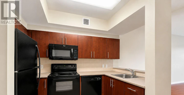 1503-200 Rideau Street, Ottawa, ON, K1N 5Y1 - 2