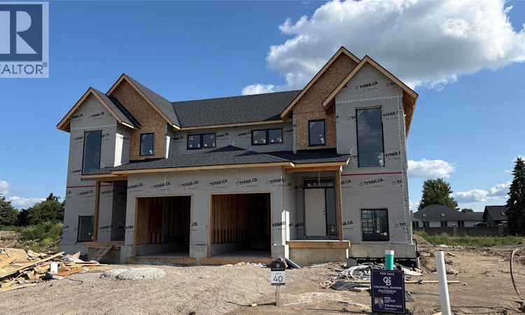 223 Oak Court