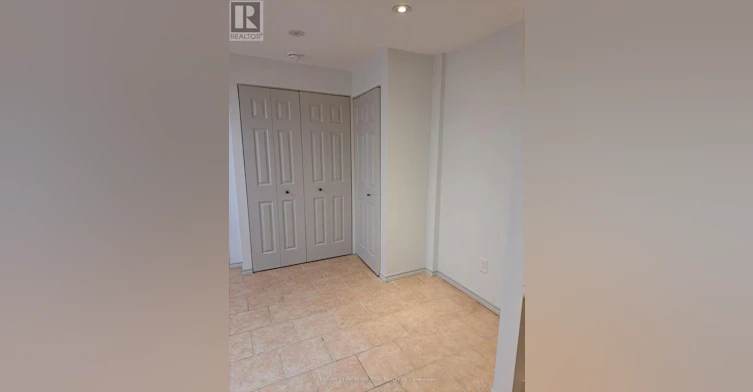 3281 Sunlight Street, Mississauga, ON, L5M 0G7