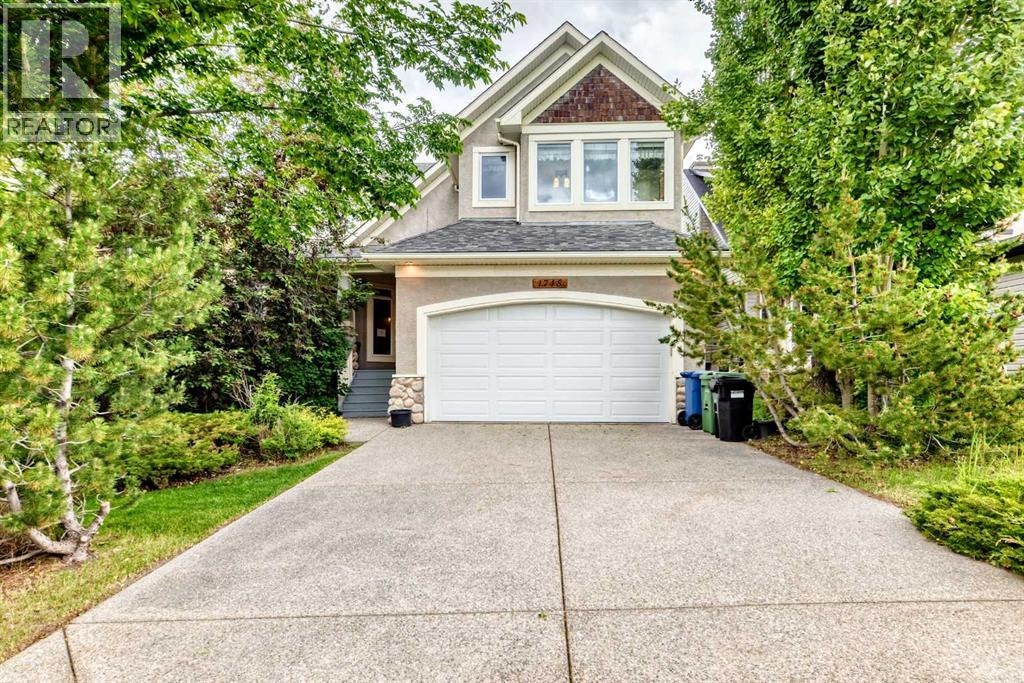 1748 Hidden Creek Way NW, Calgary, AB, T3A 6H5