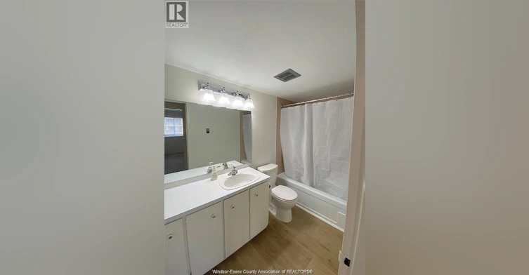 805-8591 Riverside Drive East, Windsor, ON, N8S 1G3 - 9