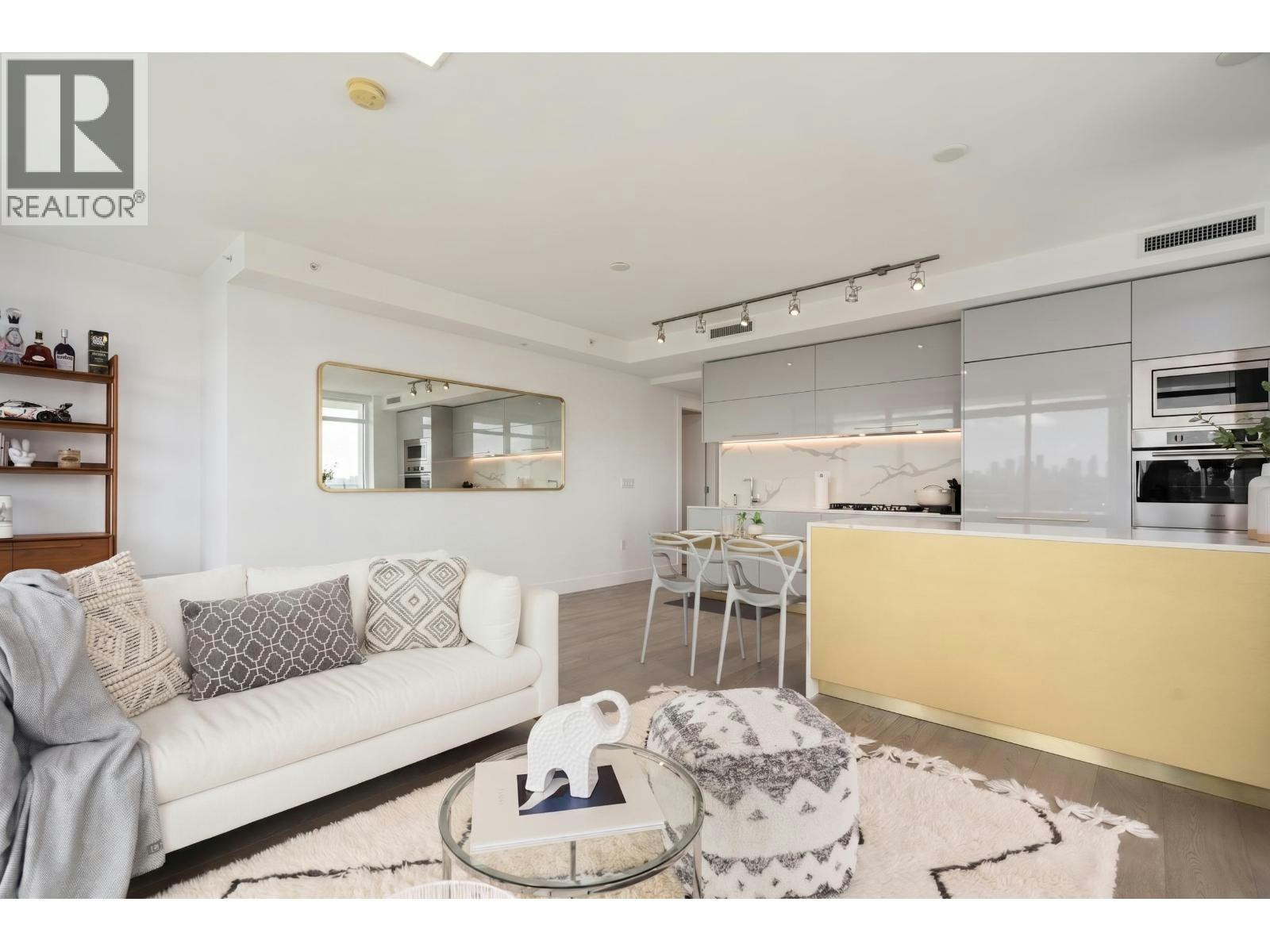 1903-4488 Juneau Street, Burnaby, BC, V5C 0M4