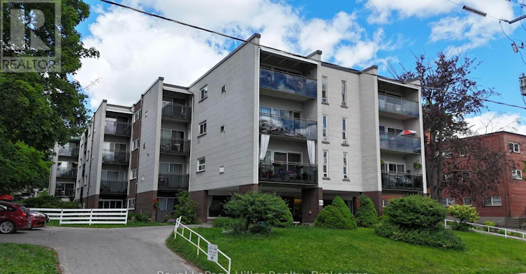 208-84 William Street, Stratford, ON, N5A 4Y1 - 3