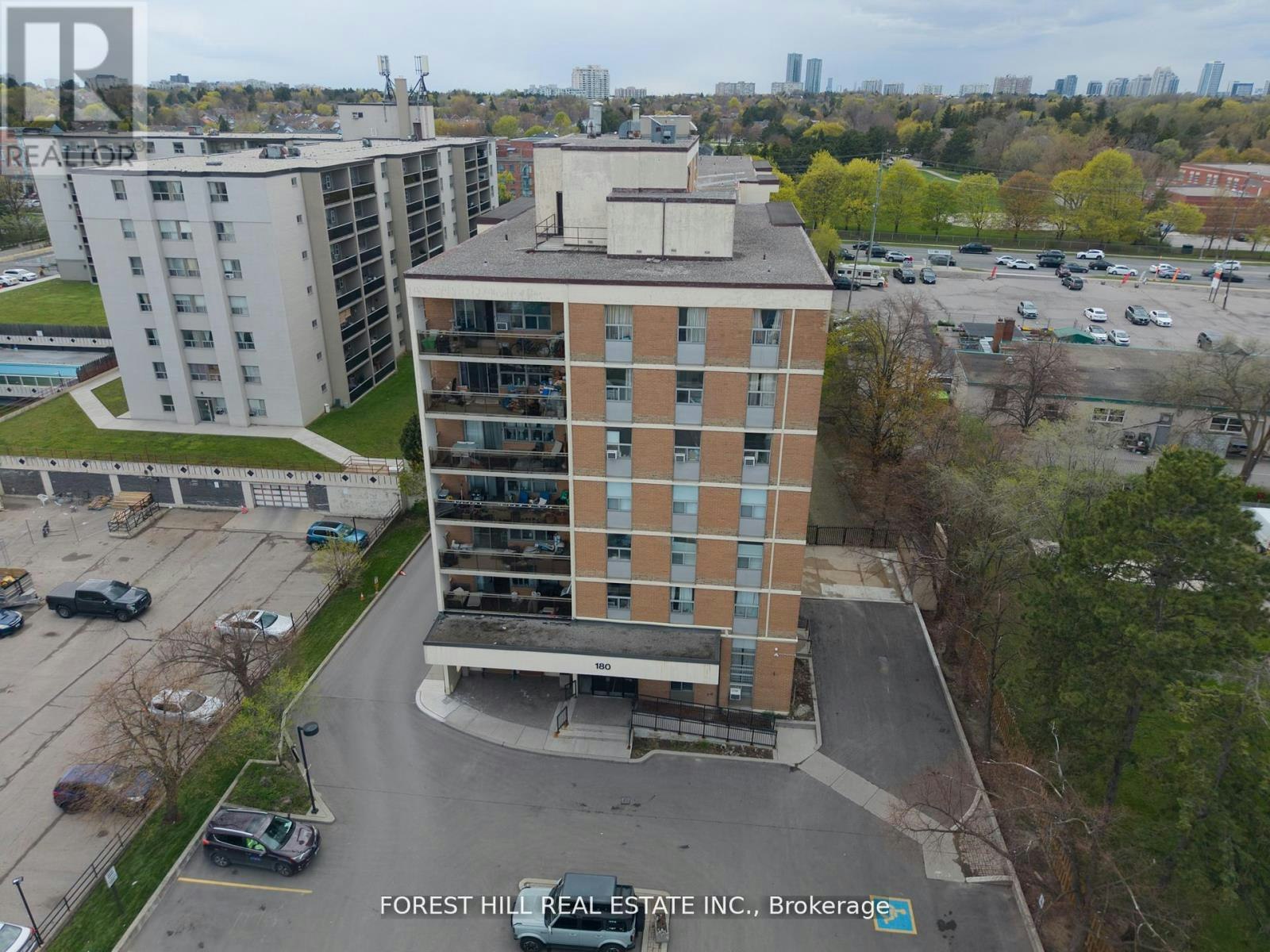 302-180 Dudley Avenue, Markham, ON, L3T 4X2