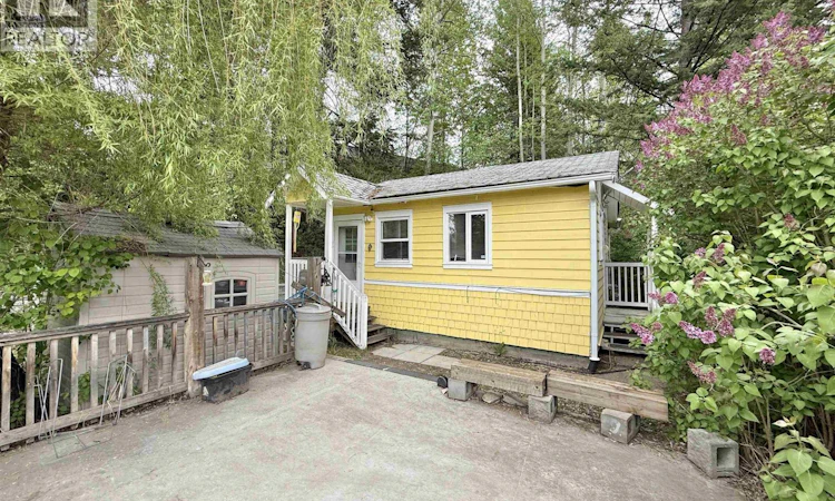 836 Elgin Street