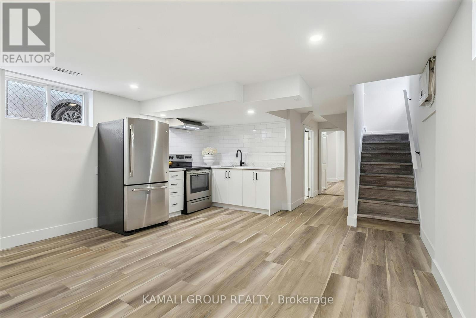 BSMT-2027 Brampton Street, Hamilton, ON, L8H 3S9 - 3