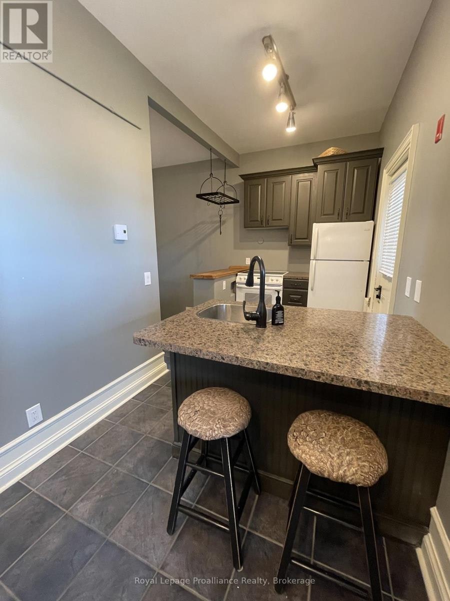 305-10 Patterson Street, Belleville, ON, K8N 1S9 - 7