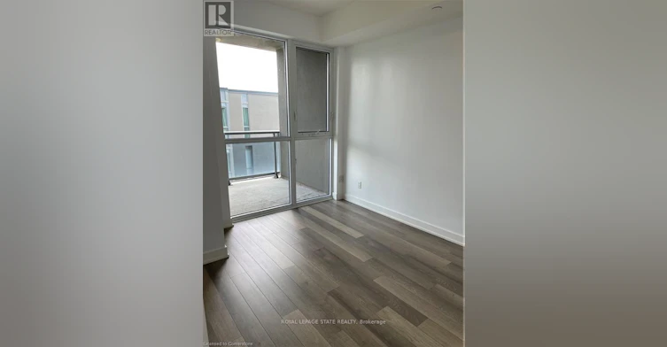 D412-5220 Dundas Street, Burlington, ON, L7R 3X4 - 5