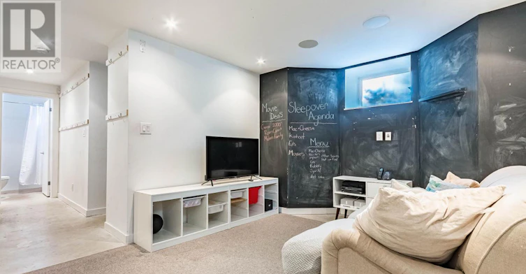 241 Garden Avenue, Toronto, ON, M6R 1J2 - 29