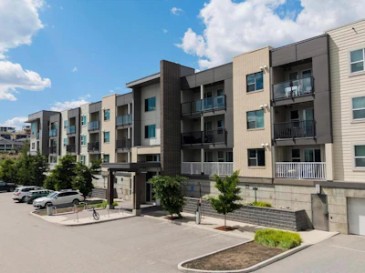 111-655 Academy Way - 2
