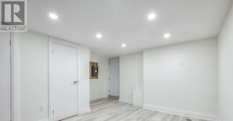MAIN & BSMT-100 Massey Street, Toronto, ON, M6J 2T4 - 14