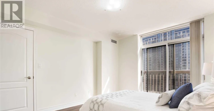 1917-5418 Yonge Street, Toronto, ON, M2N 6X4 - 14