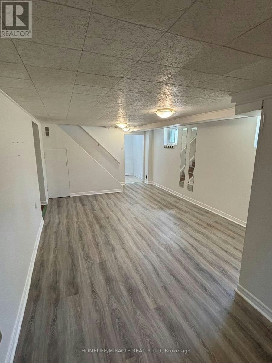 40 Thirty Seventh Street, Toronto, ON, M8W 3L6 - 13
